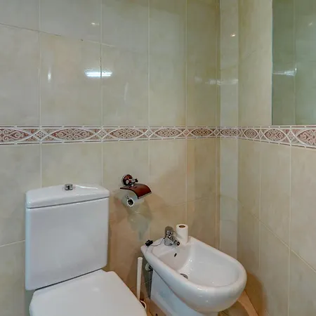 Castell By Hello Homes Appartement